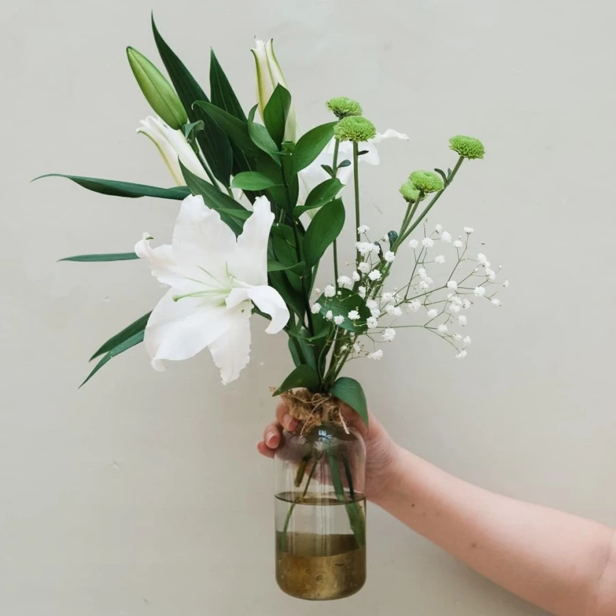 Bunga - 5 Trik Dekorasi Cantik untuk Lebaran biar Instagramable