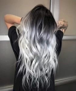 Icy Grey Ombre Highlight Rambut