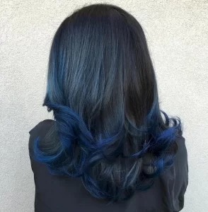 Midnight Blue Warna Rambut yang Bagus