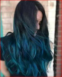 Turquoise Warna Rambut yang Bagus