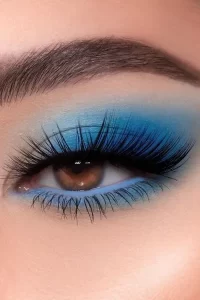 Blue Warna Eyeshadow Yang Cocok Untuk Kulit Sawo Matang