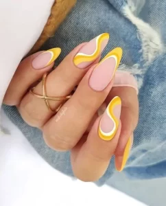 Natural Curve Lines Nails Nail Art Kuning