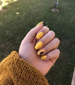 Sunflowers Nails Nail Art Kuning