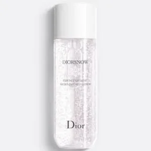 Dior Diorsnow Essence of Light Brightening Light Activating Micro Infused Lotion
